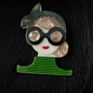 Chic Green and Black Brooch